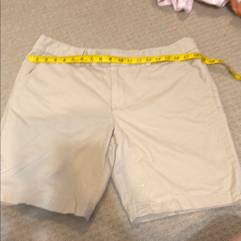 Tommy Hilfiger Khaki Shorts